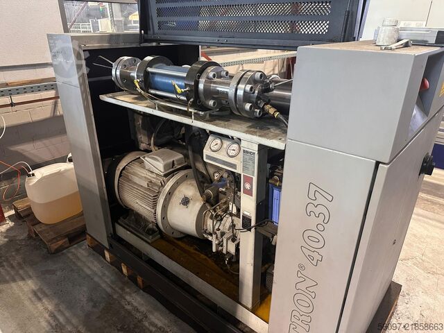 Wasserstrahlschneidanlage STM Waterjet Premium-Cut 2060