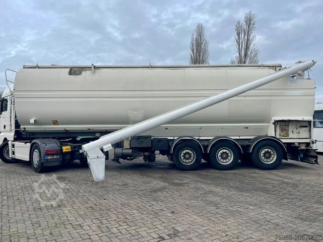 Silo Desot TSCI  AUGER, HATZ diesel, SAF AXLES
