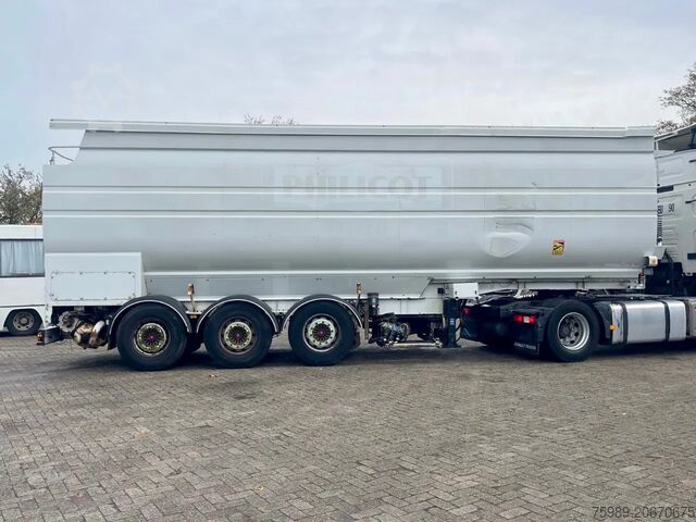 Silo Turbo's Hoet TSCI 7 COMP. SAF AXLES, AIR SUSPENSION