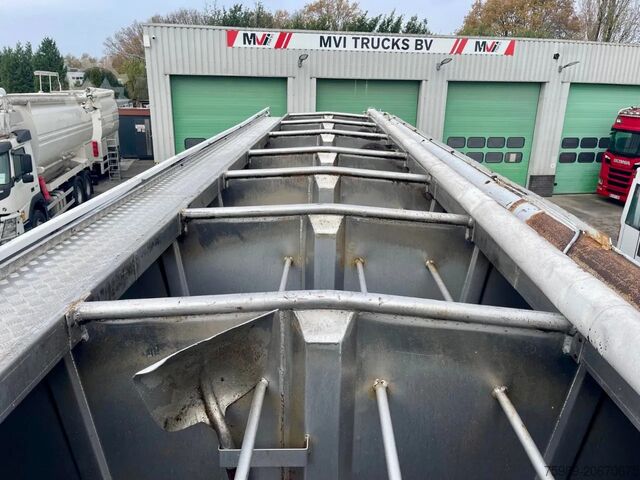 Silo Turbo's Hoet TSCI 7 COMP. SAF AXLES, AIR SUSPENSION