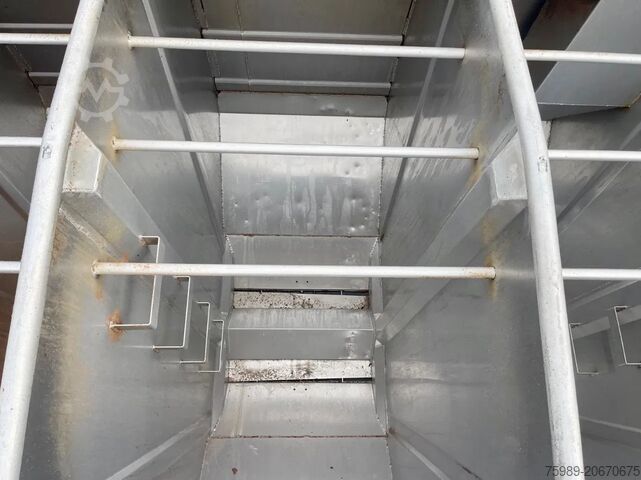 Silo Turbo's Hoet TSCI 7 COMP. SAF AXLES, AIR SUSPENSION