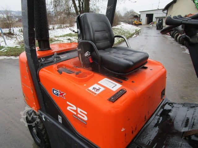 Diesel Forklift Doosan D25G - Triplex 6,10m + Seitenschieber