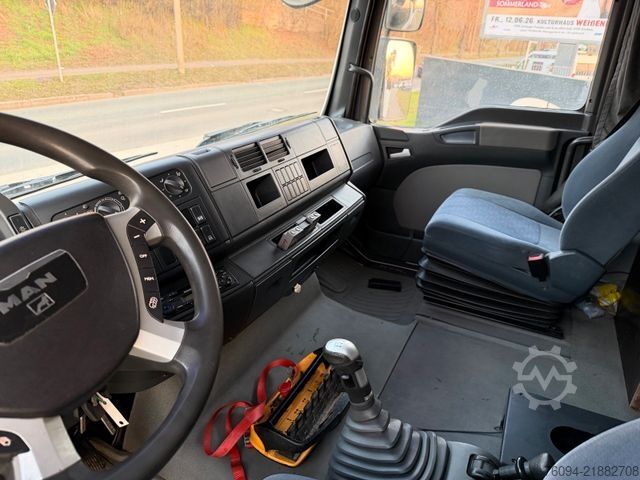 Flatbed truck MAN TGA 18.350 4x2 Pritsche KRAN 26m FUNK Seilwinde