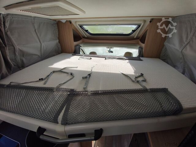 Teilintegriertes Wohnmobil SUNLIGHT T 69 S, Quensbett, SAT, Hubbett, Navi,1 Hand