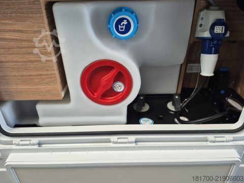 Semi-integrated camper Weinsberg CaraSuite 650 MEG EDITION [SPICY] Edition Spicy*Automatik*