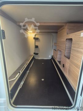 Semi-integrated camper Weinsberg CaraSuite 650 MEG EDITION [SPICY] *TraumMobil*Automatik*