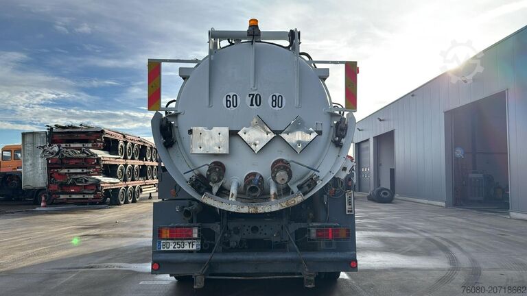 Saugfahrzeug Renault Kerax 370 (10970L / CAMION FRANCAIS / VIDANGEUR...