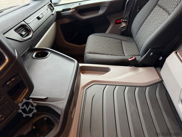 Suitcase Scania P250 / 416.000..KM! / Tail Lift / TUV: 9-2026 /...