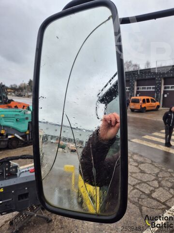 Grader HBM-Nobas SHM 5 NB