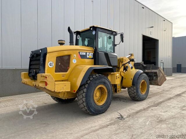 Radlader CAT 938 M (Bucket + Forks)
