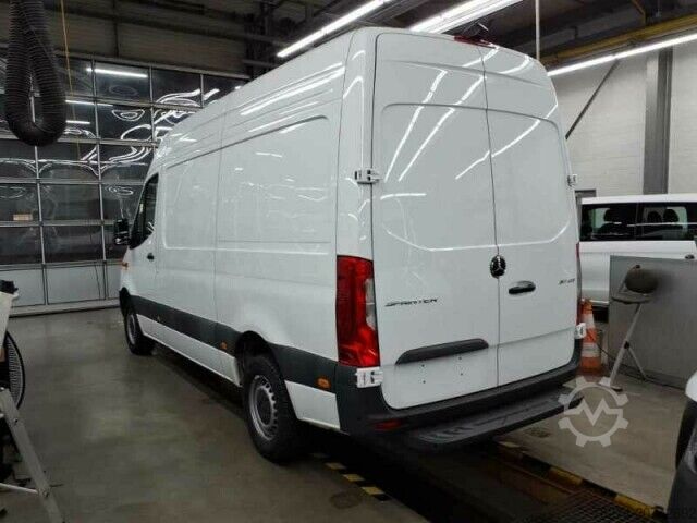Kastenwagen Mercedes-Benz Sprinter 317 CDI Hochdach L2H2
