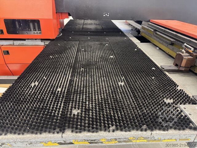 Punching and bending machine Amada EUROPE 258