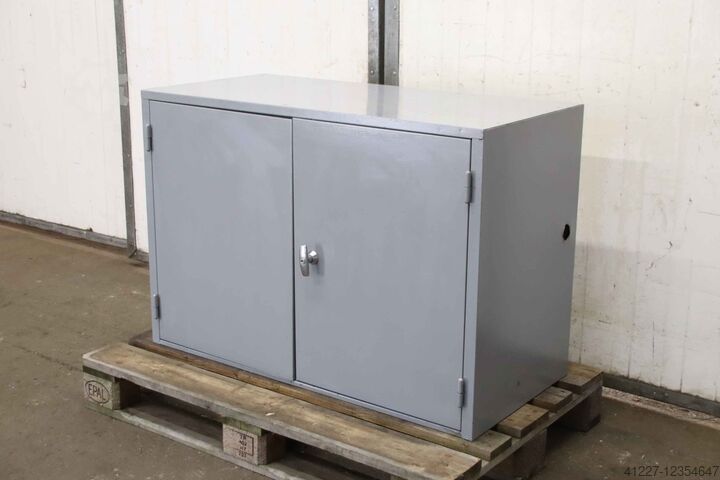 Werkzeugschrank unbekannt 1055/510/H725 mm