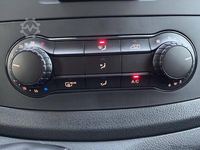 Kastenwagen Mercedes-Benz Vito 116 CDI Kasten Klima,AHK, Sortimo-Ausbau