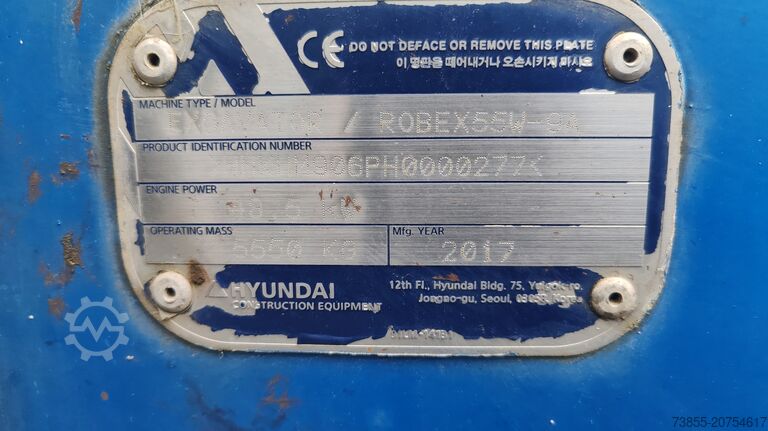 Mobilbagger Hyundai R55W-9A with 3 excavator buckets