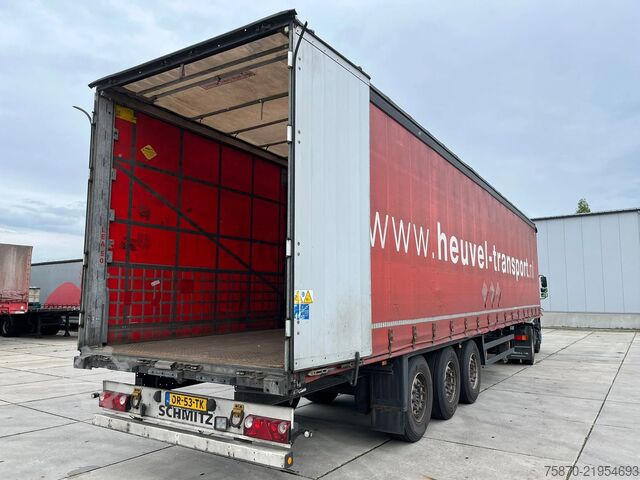 Schiebeplanen Schmitz Cargobull SCB*S3T