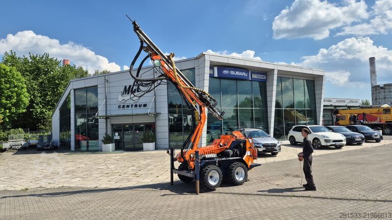 Rock drill Sandvik Tamrock Commando 120R 4X4
