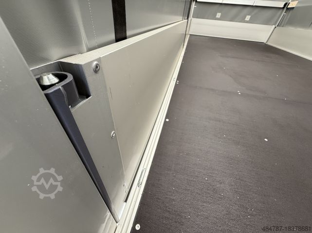 Curtain sider van RENAULT Master XDD 170PS 2.0 dCi LED*NAVI *PDC 10EP -Sof