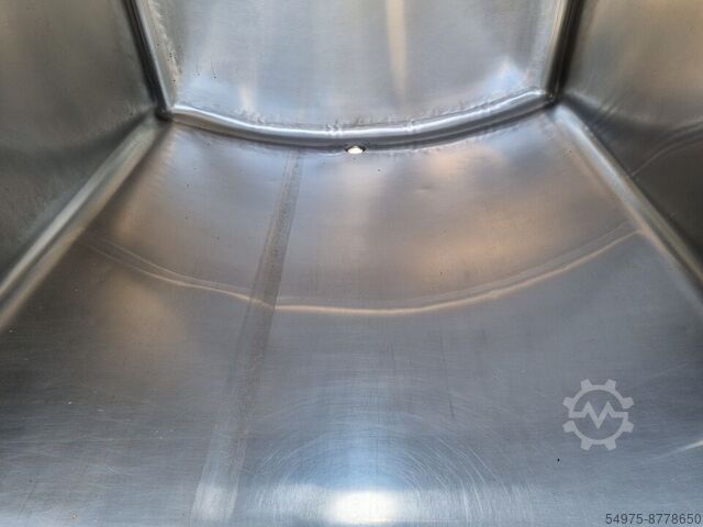 Stainless steel container with insulation  10696