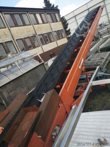 Bulk feeder Przenośnik taśmowy 10m / 0,55m