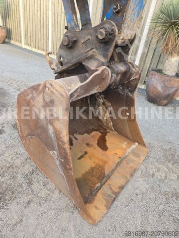 Mobilbagger KOMATSU PW180-7EO