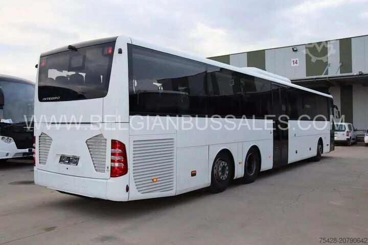 Intercitybus Mercedes-Benz Integro L / Intouro / 15.0m / Euro 6 / 4 X