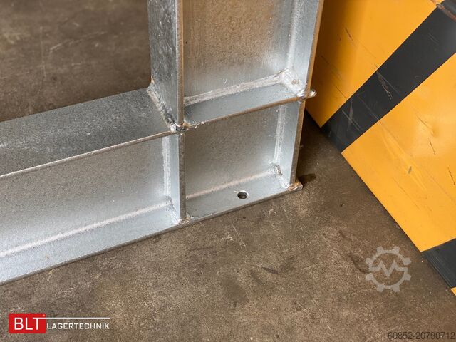 Kragarmregal ca. 4,16 lfm. Kragarmregal H: 416 cm T: 137 cm , 500kg/Arm , 4 Lagerebenen