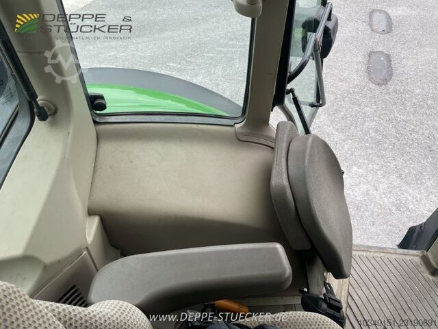 John Deere 6120M John Deere 6120M