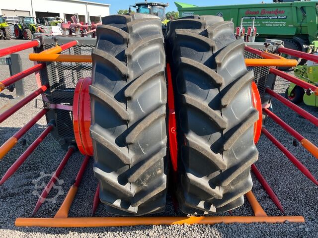 Ceat FARMAX R85, 420/85R34, CLAAS TORION 1511 / 1611, Zwillingsräder Ceat FARMAX R85, 420/85R34, CLAAS TORION 1511