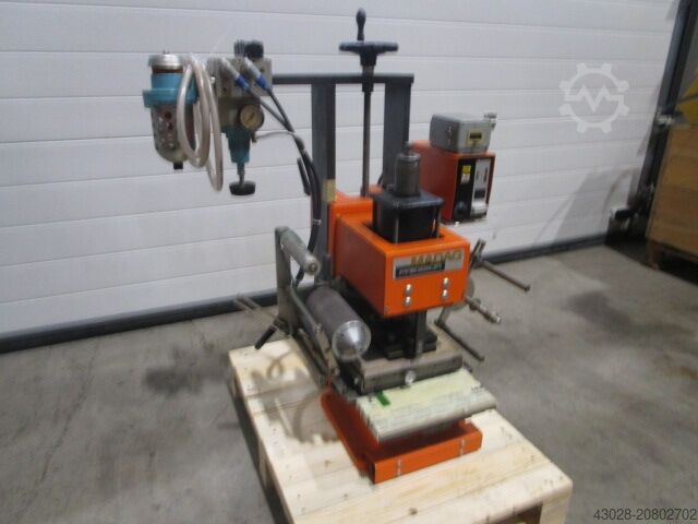FOLIERMASCHINE MADAG PRESSOR P 130