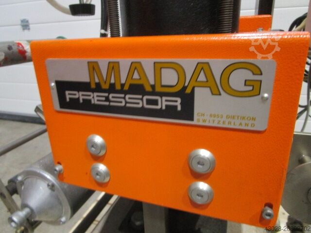 FOLIERMASCHINE MADAG PRESSOR P 130