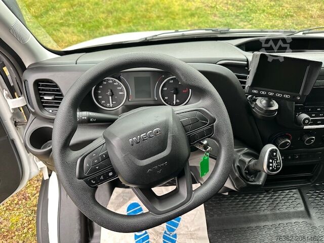 Transporter mit Koffer Iveco Daily 35C16 Zwillingsbereifung.LBW.Kamer