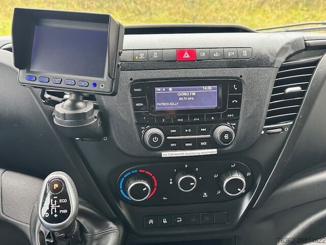 Transporter mit Koffer Iveco Daily 35C16 Zwillingsbereifung.LBW.Kamer