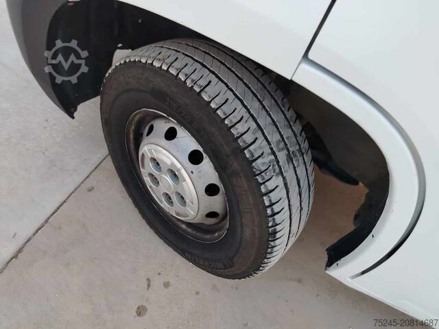 Pick-up van FIAT DUCATO 35 2.3 MJT 130