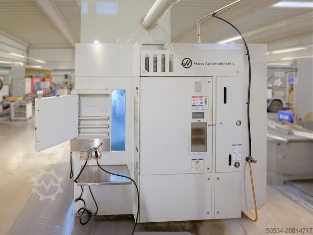 Vertikales Bearbeitungszentrum HAAS UMC-750SS