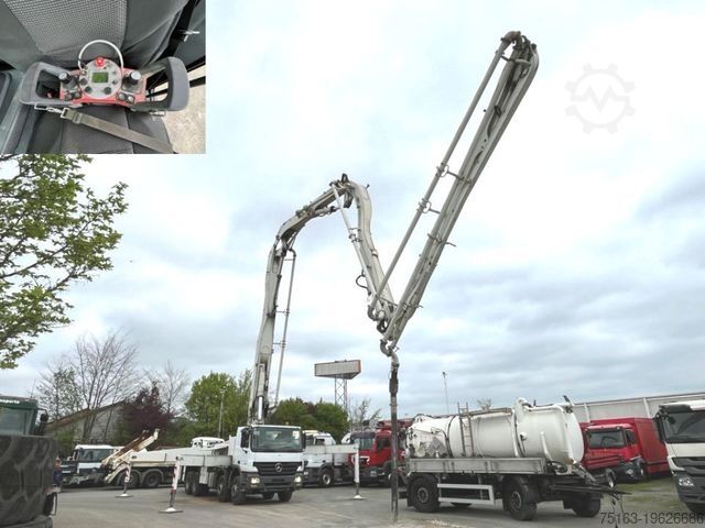 Betonpumpen-LKW MERCEDES-BENZ Actros 3241 B 8x4 Betonpumpe Putzmeister 42m