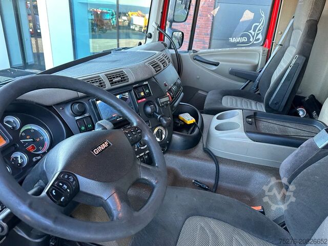 Kipper mit Kran Ginaf X 3335 S 6x6 2 zijdigge Kipper /Z-kraan Euro 5