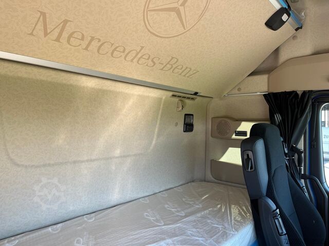 Standard SZM Mercedes-Benz Actros 1848 LS 4xSHZ ACC AHK AUT z KlimaA