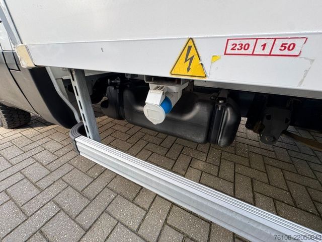 Refrigerator body van IVECO Daily 35S13 Tiefkühlkoffer mit LBW *Automatik*