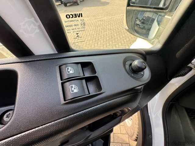 Refrigerator body van IVECO Daily 35S13 Tiefkühlkoffer mit LBW *Automatik*