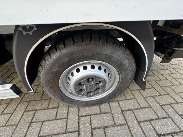 Refrigerator body van IVECO Daily 35S13 Tiefkühlkoffer mit LBW *Automatik*