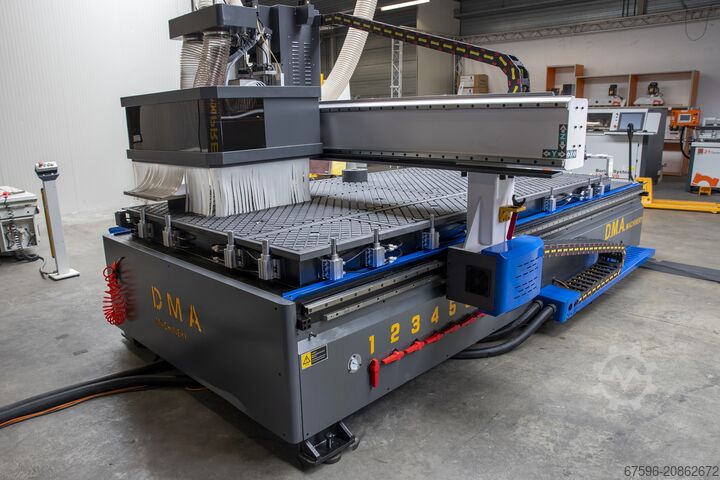 Bearbeitungszentrum DMA Machinery CNC-ROUTERS Express-1326 ATC ( COMPACT )