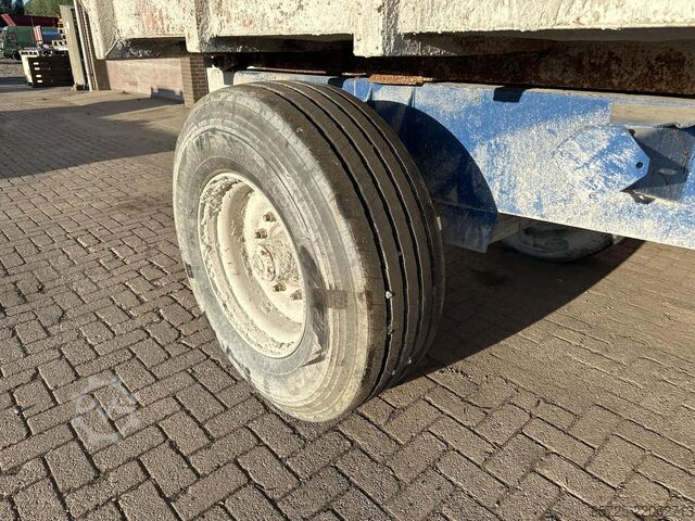 Tipper  