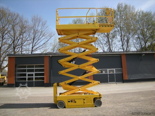 Scissor lift Genie GS 4047 (ID1233)