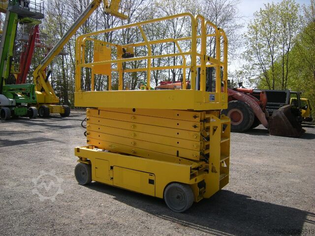 Scissor lift Genie GS 4047 (ID1233)