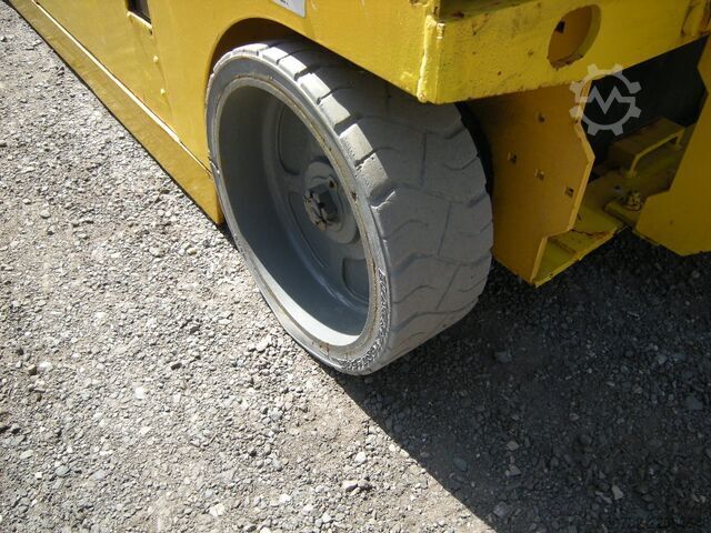 Scissor lift Genie GS 4047 (ID1234)