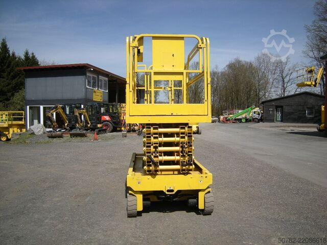 Scissor lift Genie GS 4047 (ID1234)