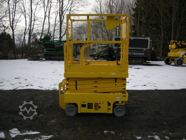 Scissor lift Genie GS 1330 (ID4002)