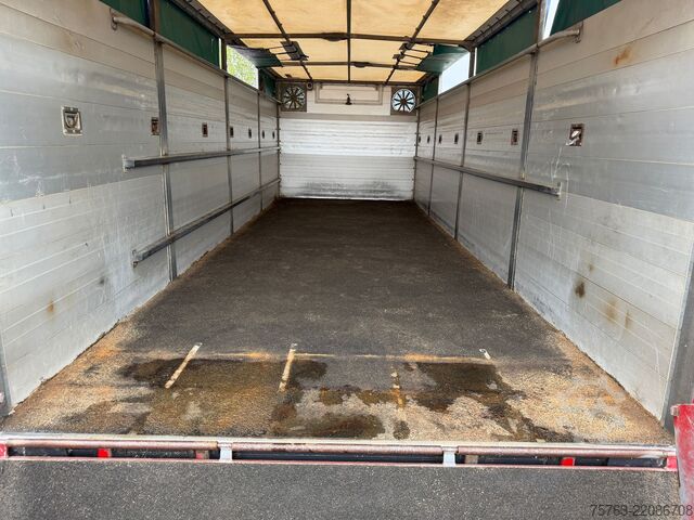 Cattle transport Volvo FM 300 4x2 - Livestock 1 deck - Euro 4 - I shift