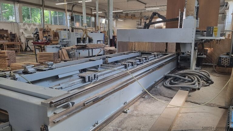 Bearbeitungszentrum HOMAG BOF311/60/F/FT